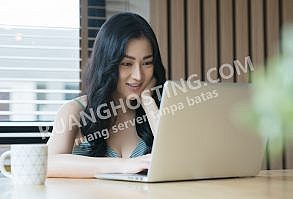 Tidak Perlu Bisa Bahasa Pemrograman Untuk Bisa Bikin Website